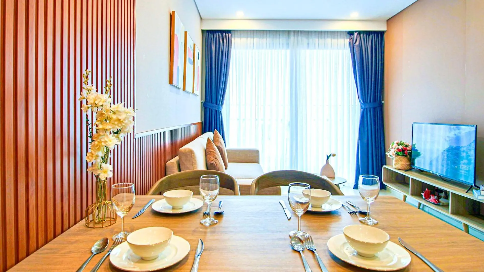 Nang'S Apartment - The Song Vung Tau, Pool & Yellow Sand Beach